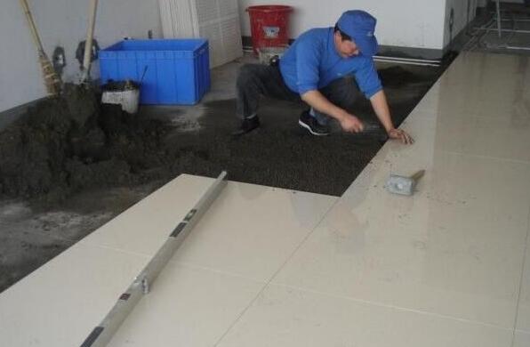 瓷砖无缝铺贴好不好 铺瓷砖为什么要留缝